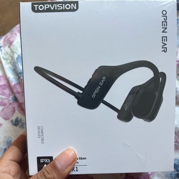 Brand new openear headphones